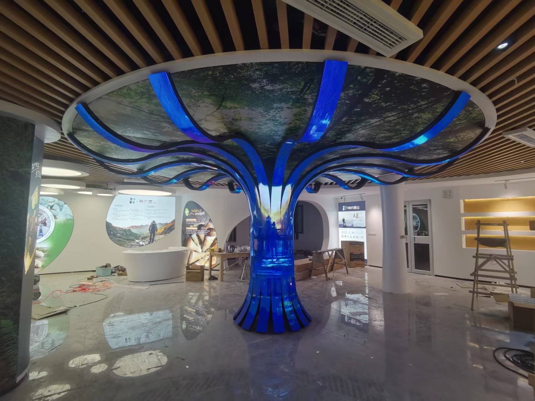 Flexible Screen HR Series – A Showroom in Shanghai